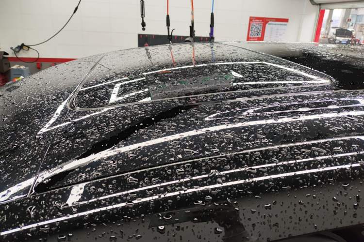 Used Denza D9 2024 DM-i 1050 Luxury Model
