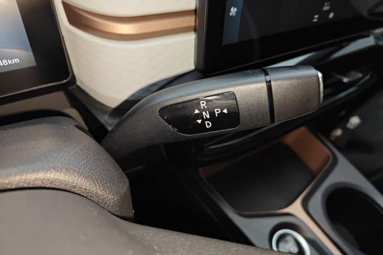 Used SOL E10X 2022 Flower Fairy Design Four-Leaf Clover