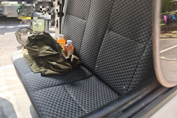 Used Jinbei Express 2017 2.0L Standard Version V19 Left Rear Seat