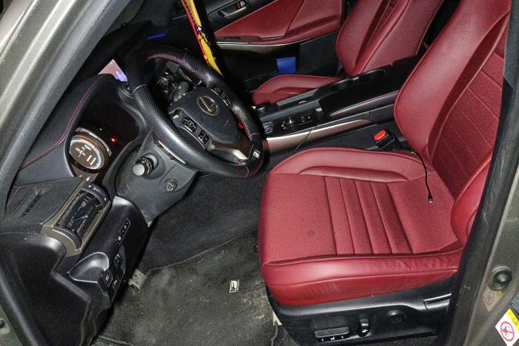 Used Lexus IS 2017 300 F SPORT Edition
