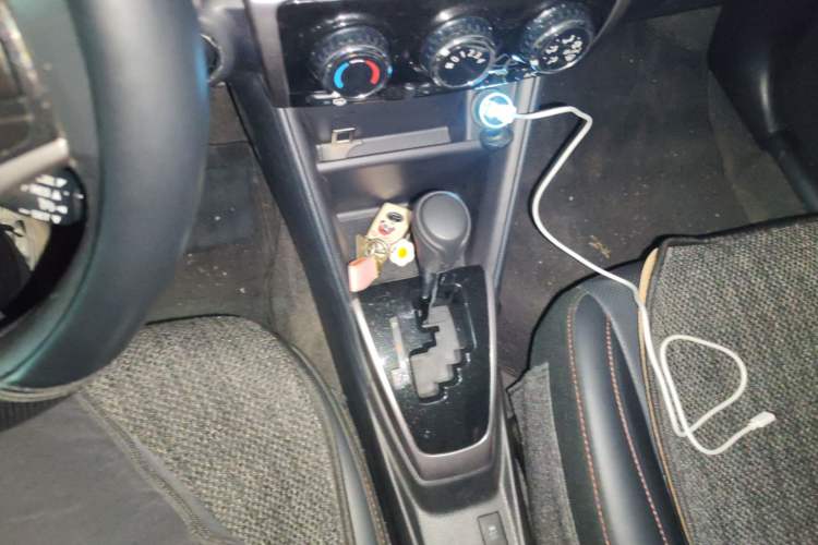 Used Toyota YARiS L Zhi Xuan 2022 X-Trail 1.5L CVT Luxury PLUS Edition