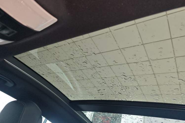 Used Mercedes-Benz E-Class (Import) 2014 E 260 Coupe