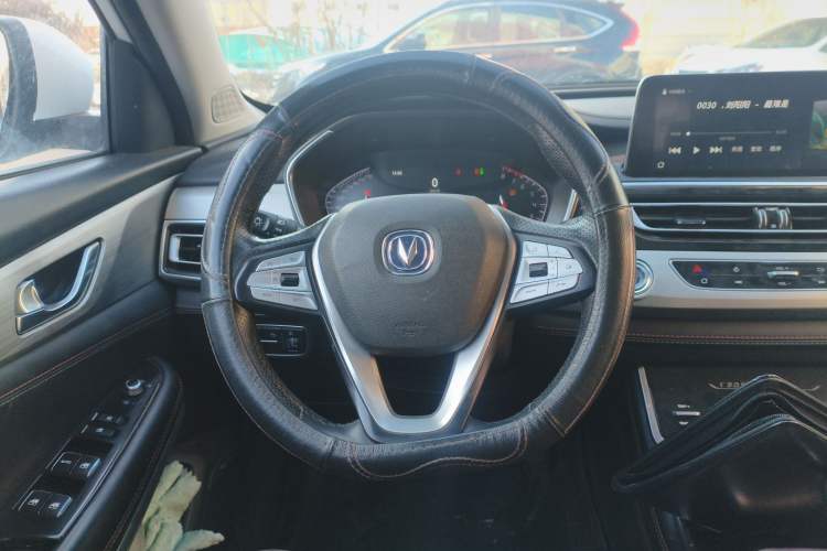 Used CHANGAN CS75 2018 280T Manual Elite Version China V Standard
