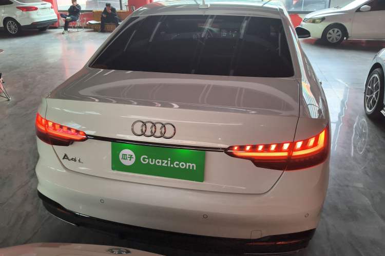 Used Audi A4L 2023 40 TFSI Luxury Dynamic Model
