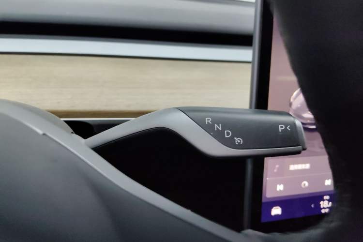 Used Tesla Model 3 2022 Performance High-Performance All-Wheel-Drive Version Gear Lever