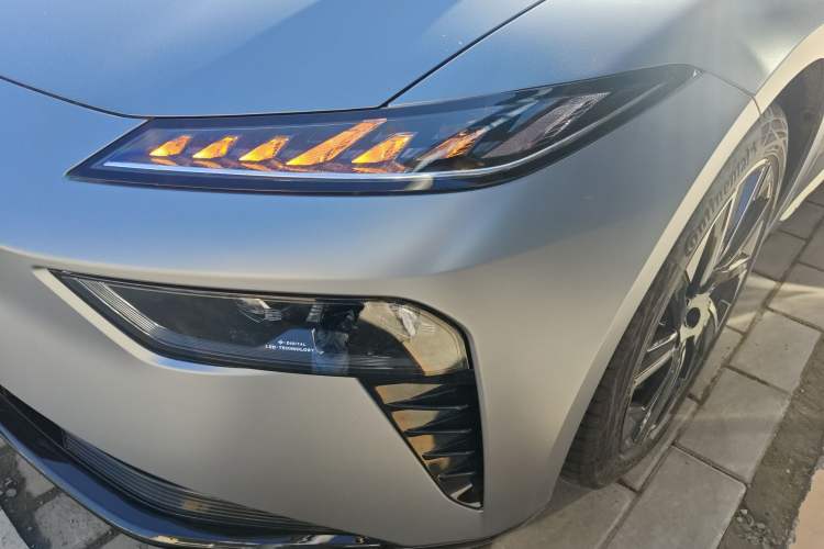 Used Dongfeng eπ eπ007 2024 Pure Electric 540 All-Wheel Drive Max Edition
