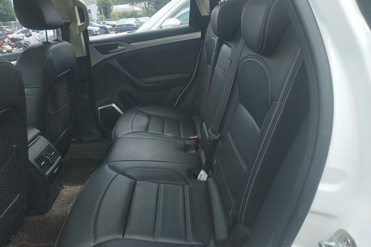 Used Haval H7 2018 Blue-Label H7 2.0T Automatic Enjoyment Model Left Rear Seat