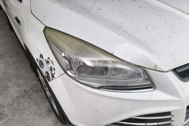 Used Ford Kuga 2013 1.6L GTDi 4x4 Elite Model Right Front Headlight