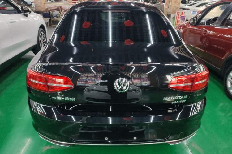 Used Volkswagen Magotan 2017 380TSI DSG Luxury Model
