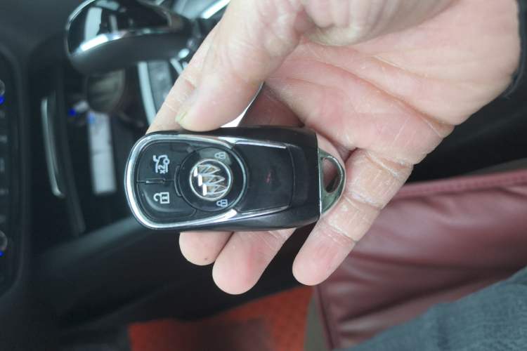 Used Buick Regal 2017 28T Prestige Model