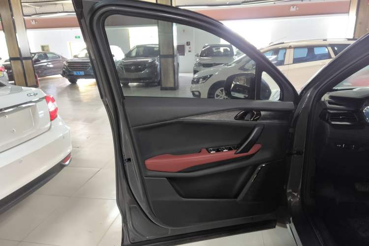 Used Lynk & Co 06 2020 1.5T JinPro model