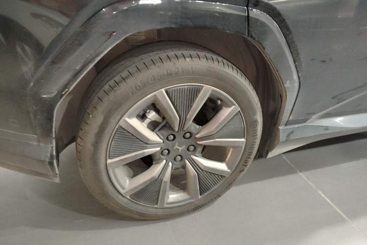 Used Honda P7 2025 Rear-Drive Long-Range Pro
