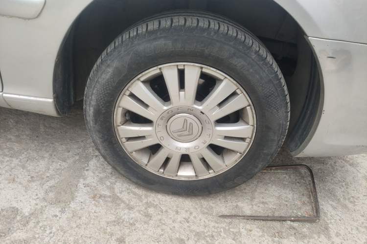 Used Citroen Elysee 2012 Sedan 1.6L Manual Tech Model CNG
