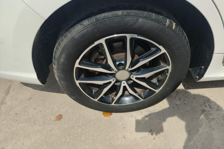 Used BYD Song MAX 2017 1.5T Automatic Smart Connect Elite 7-Seater
