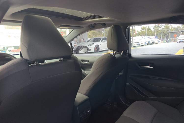 Used Toyota Levin 2021 185T CVT Luxury Edition Headliner