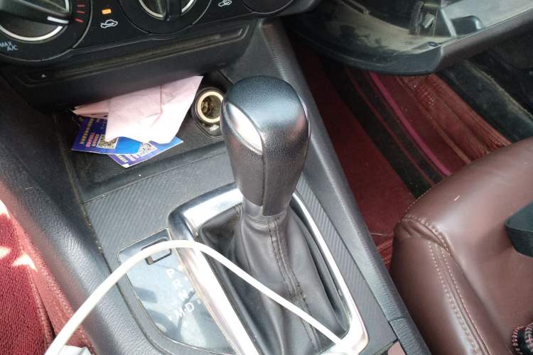 Used Mazda Mazda 3 Axela 2016 Sedan 1.5L Automatic Comfort Model