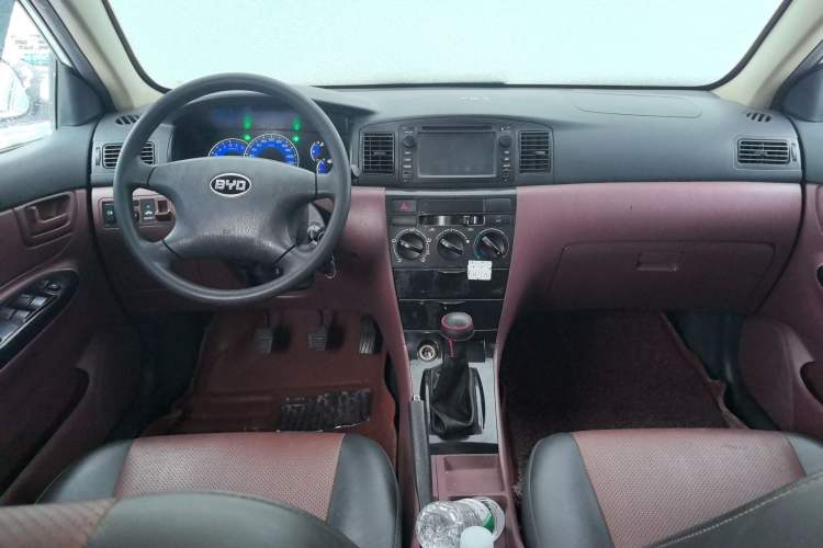 Used BYD F3 2012 Energy-Saving Model 1.5L Manual Comfort Version
