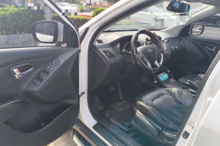 Used Hyundai ix35 2015 2.0L Automatic 2WD Smart Type China IV Driver Seat