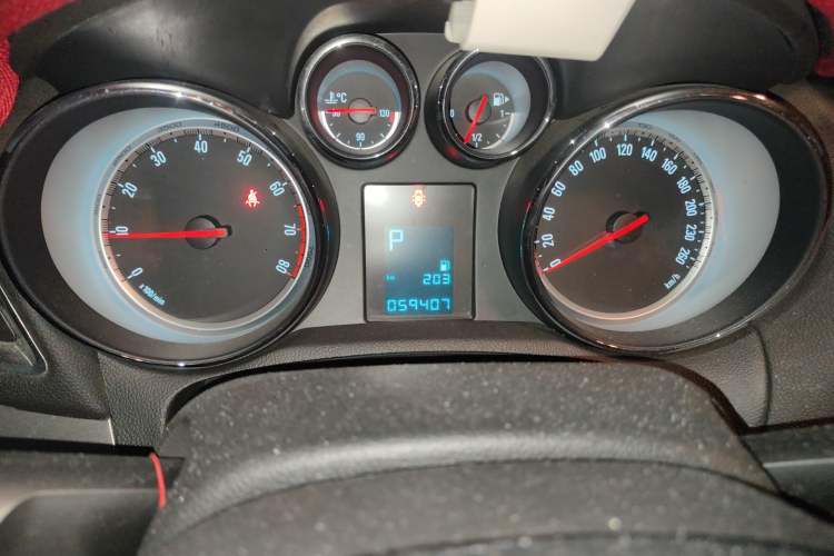 Used Buick Encore 2014 1.4T Automatic Two-Wheel Drive Urban Elite Model