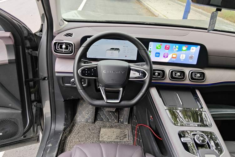 Used Chery Tiggo 9 C-DM 2025 1.5T 106KM Ultra-Comfort Edition 5 Seats Lithium-NMC
