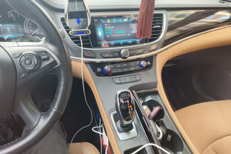 Used Buick LaCrosse 2018 28T Elite Edition