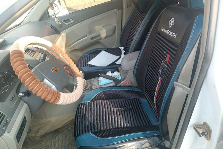 Used Geely Auto Classic Emgrand 2010 Hatchback 1.8L Manual Comfort Edition