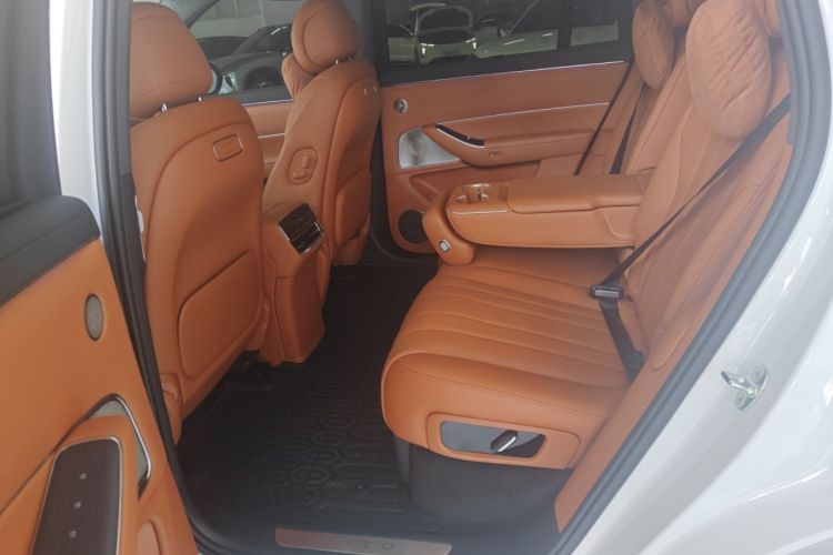 Used Hima AITO M8 2025 Extended-Range Max+ Version 53.4 kWh 5-Seater Edition