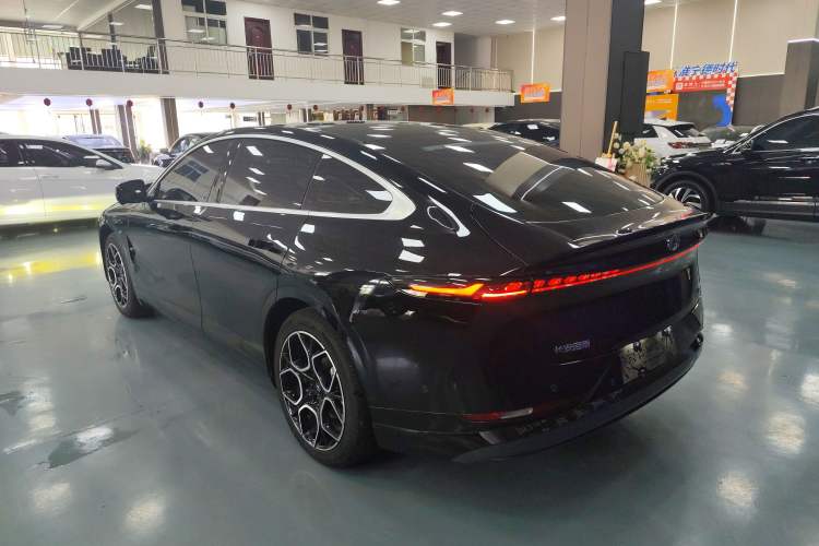 Used CHANGAN NEVO A07 2025 Blue Whale Pure Electric 625 Flagship Model Rear Left 45 Deg