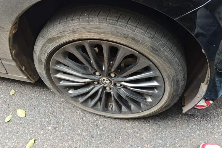 Used Toyota Avalon 2019 2.5L Touring Premium Version China VI Standard