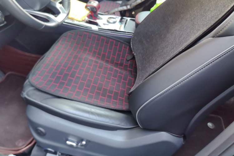 Used Hongqi HS5 2019 2.0T Smart Connect Flagship Edition Left Front Seat