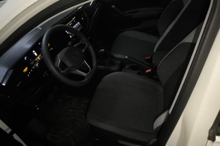 Used Volkswagen Lavida 2023 New Sharp 1.5L Automatic Excellent New Edition
