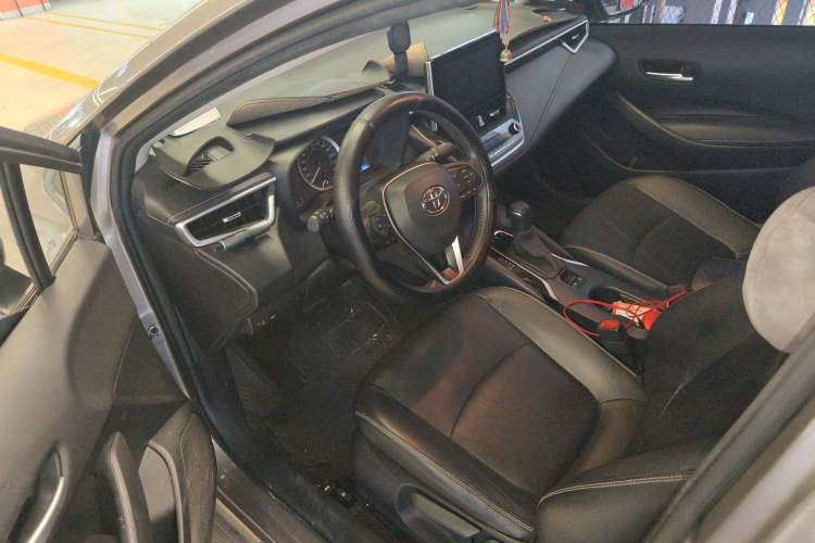 Used Toyota Corolla 2021 1.2T S-CVT Luxury Edition Driver Seat