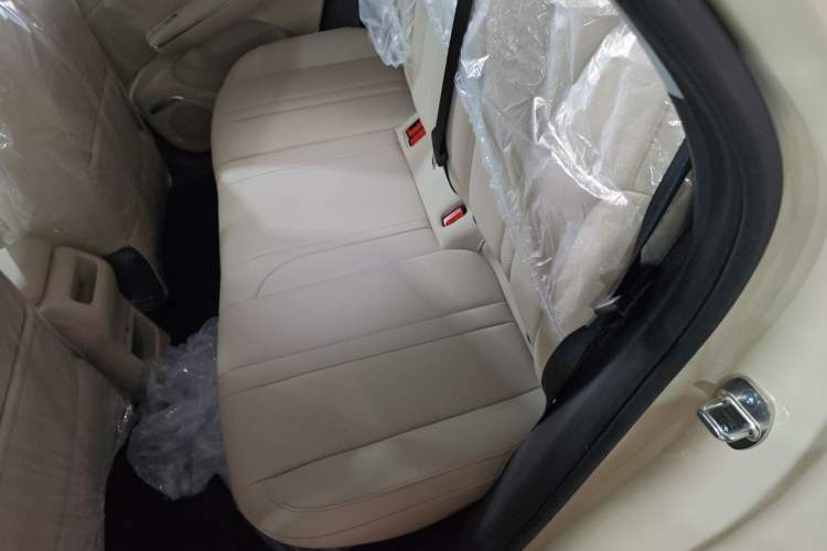 Used Wuling Bingo S 2025 Model 430km Deluxe Edition