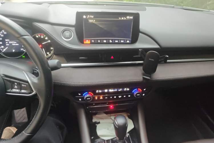 Used Mazda Atenza 2020 2.5L Sky Blue Prestige Edition Audio And AC Panel