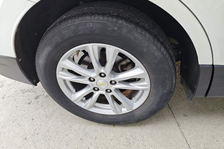 Used Chevrolet Equinox 2018 535T Automatic YuJie Edition Right Rear Wheel Hub