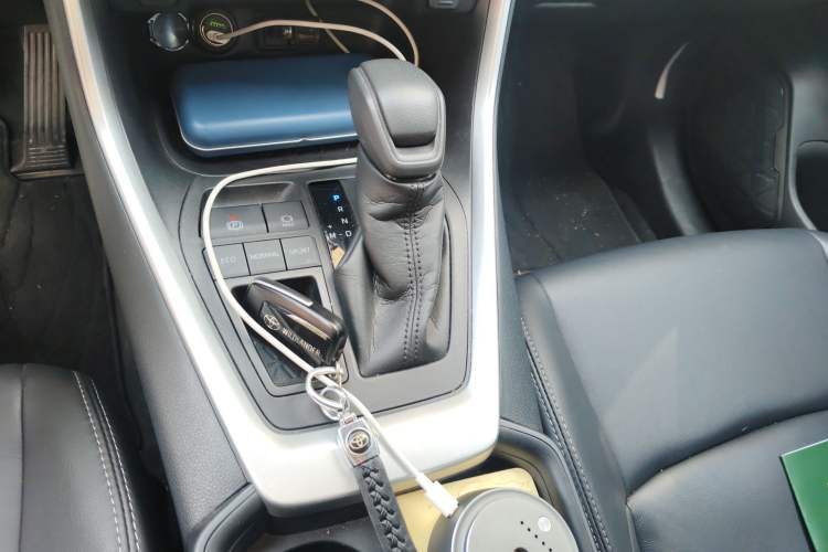 Used Toyota Wildlander 2020 2.0L CVT Two-Wheel Drive Luxury Edition