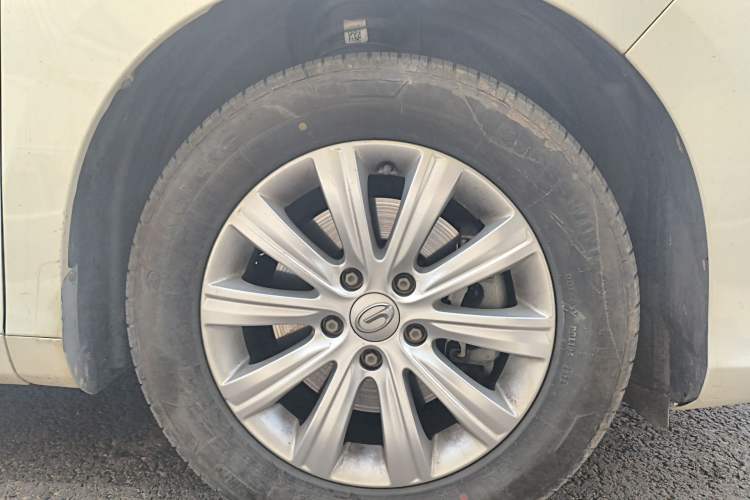 Used GAC Trumpchi M8 2018 320T Luxury Edition Right Front Wheel Hub