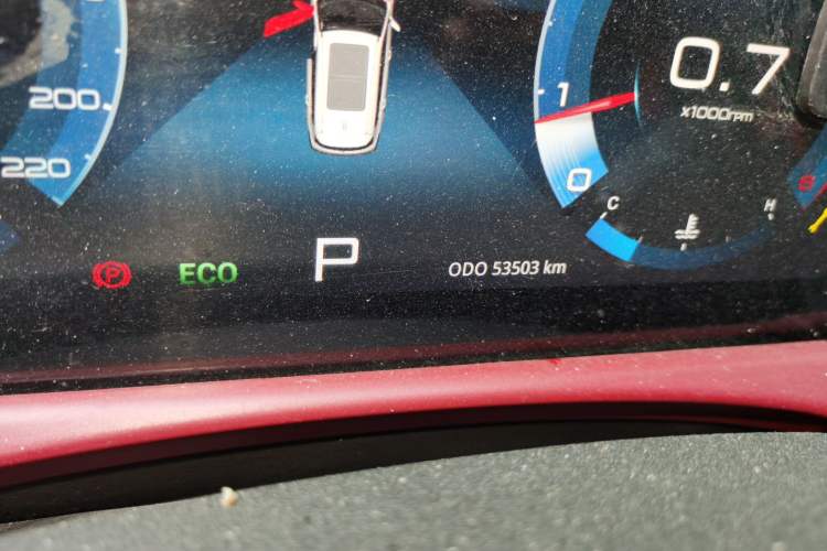 Used JETOUR X70S 2023 1.5T DCT Glory Edition 7-Seater Odometer Close Up