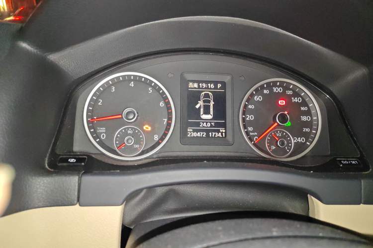 Used Volkswagen Tiguan 2010 2.0 TSI Automatic All-Wheel-Drive Elite Edition