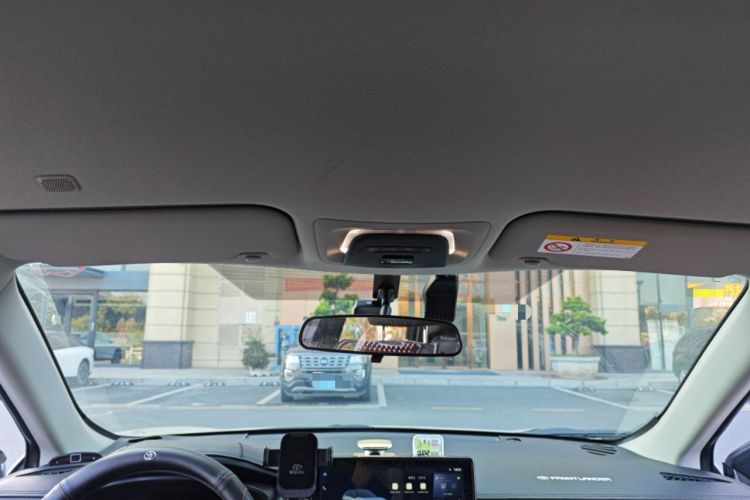 Used Toyota FRONTLANDER 2024 2.0L CVT Elite Edition
