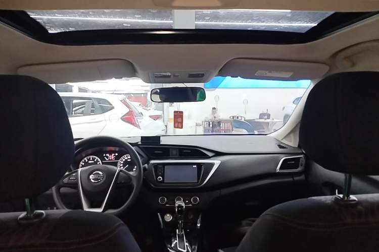 Used Nissan Lannia 2016 1.6L CVT Smart Cool Edition
