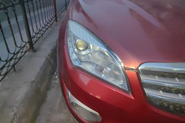 Used CHANGAN CS35 2015 1.6L Manual Luxury Model China IV Standard Right Front Headlight