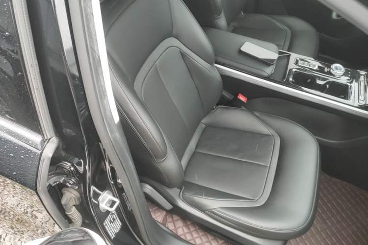 Used Wuling Xingguang 2023 150 Advanced Edition
