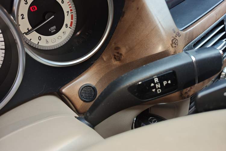 Used Mercedes-Benz CLS 2012 CLS 300 CGI Gear Lever