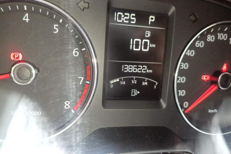 Used Volkswagen Lavida 2013 Restyled Classic 1.6L Automatic Comfort Edition