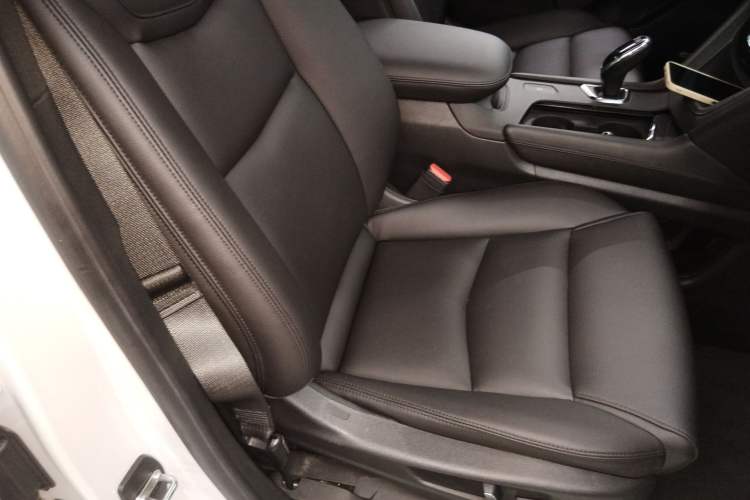 Used Cadillac XT5 2018 25T Tech Model