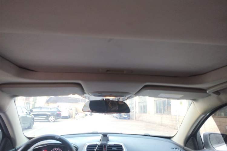 Used Ford Escort 2015 1.5L Automatic Fashion Model
