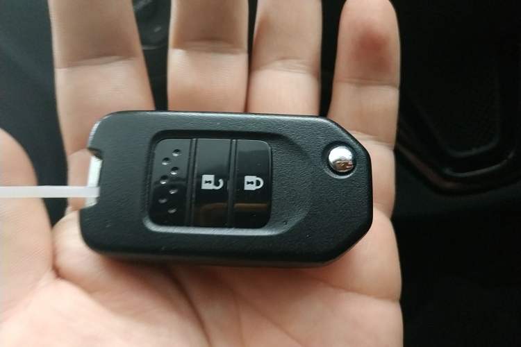 Used Honda Vezel 2020 1.5L CVT Pioneer Edition