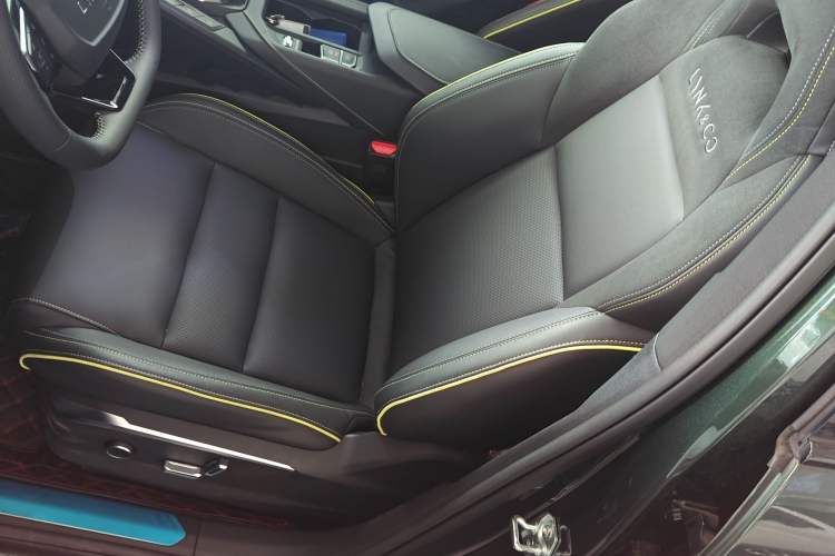 Used Lynk & Co 06 2023 Remix 1.5T Hero
