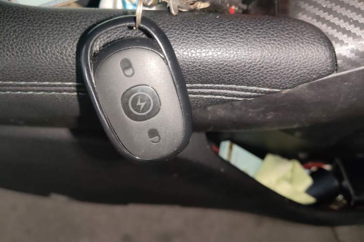 Used BYD Yuan New Energy 2018 EV360 Smart Connected Cool Model Vehicle Key